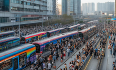 武冈市BRT快速公交开通，高峰期通勤时间缩短35%，助力城市交通革新