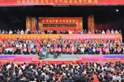 双清区“孝老礼”融入村规民约，重阳节表彰百名孝心模范，弘扬传统美德