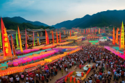 城步六月六山歌节盛大升级，年吸引游客超50万人次，打造乡村旅游新亮点